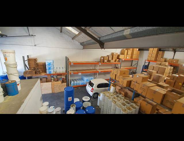 210M² WAREHOUSE TO LET IN AIRPORT INDUSTRIA